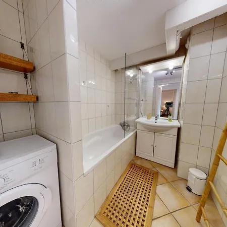 Apartment Sous Les Tilleuls Parking Hypercentre 4-6 Personnes