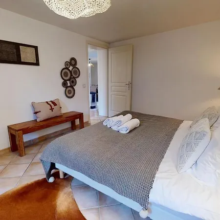 Sous Les Tilleuls Parking Hypercentre 4-6 Personnes Apartment Colmar