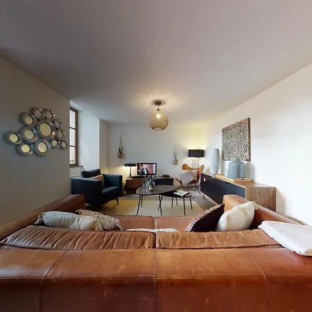 Sous Les Tilleuls Parking Hypercentre 4-6 Personnes شقة *