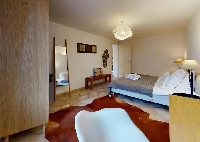 Sous Les Tilleuls Parking Hypercentre 4-6 Personnes Appartement *